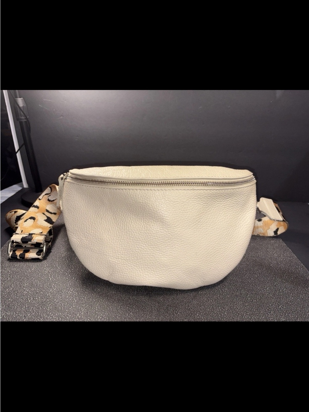 Borse in Pelle Italian Leather Crossbody Bag Purse Ivory Crescent Zip Closure